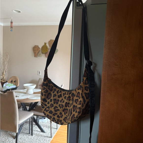 Leopard Print Women's Bag - Picture 2 of 7